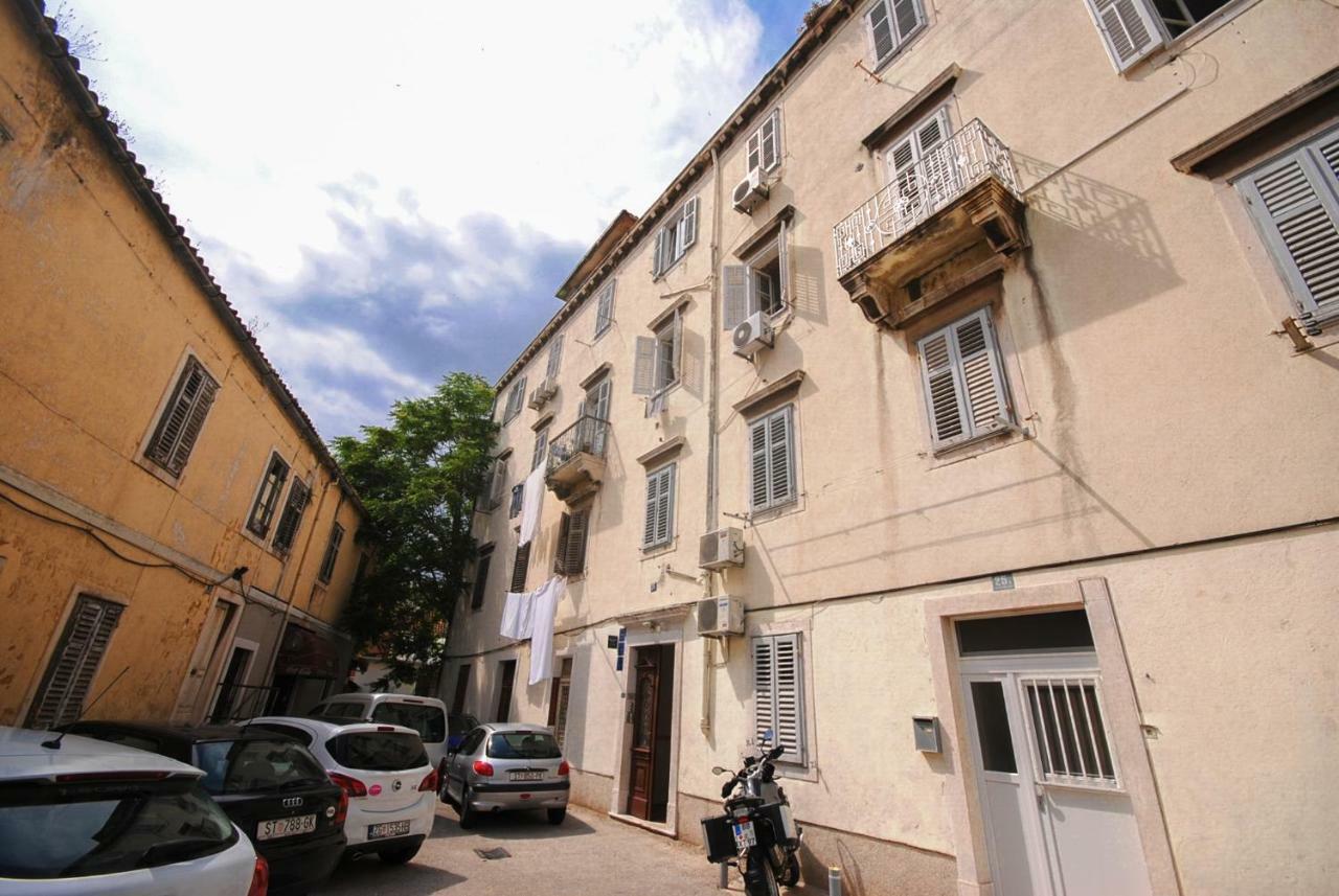 Apartments Angie Split Exterior photo